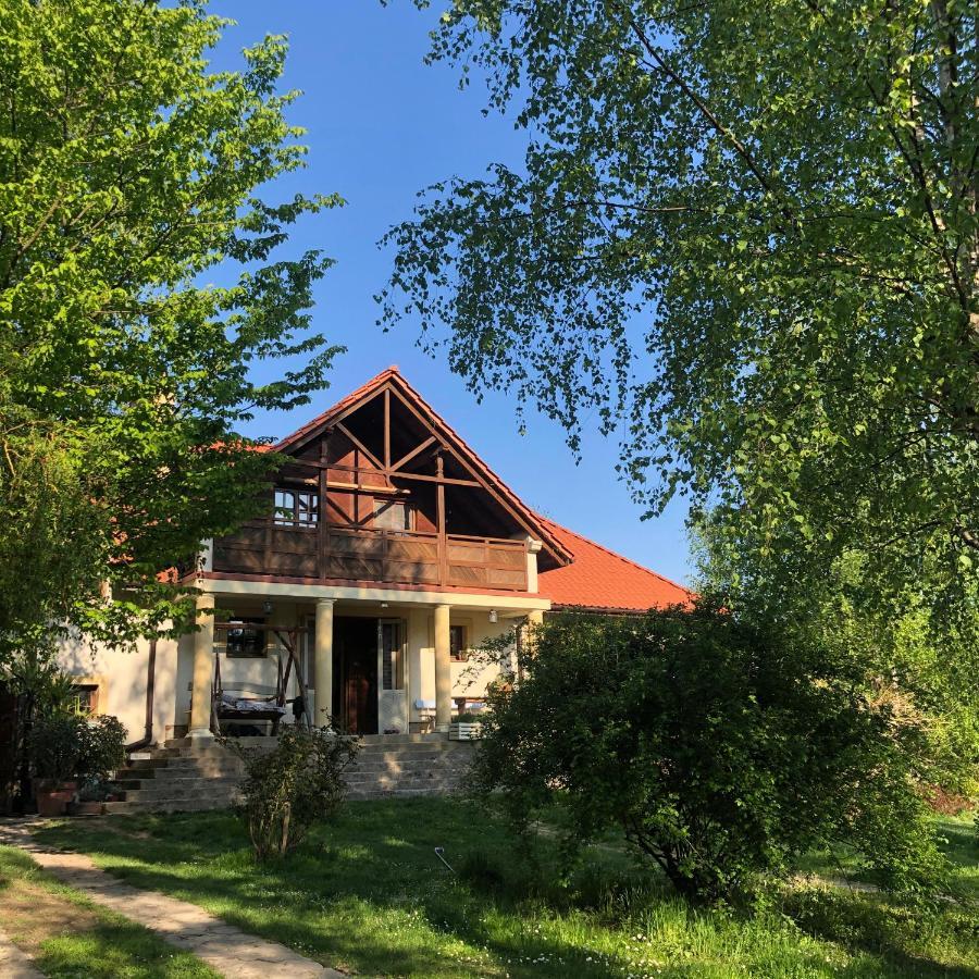 Modryna Ranczo Bed and Breakfast Krasiczyn Eksteriør billede