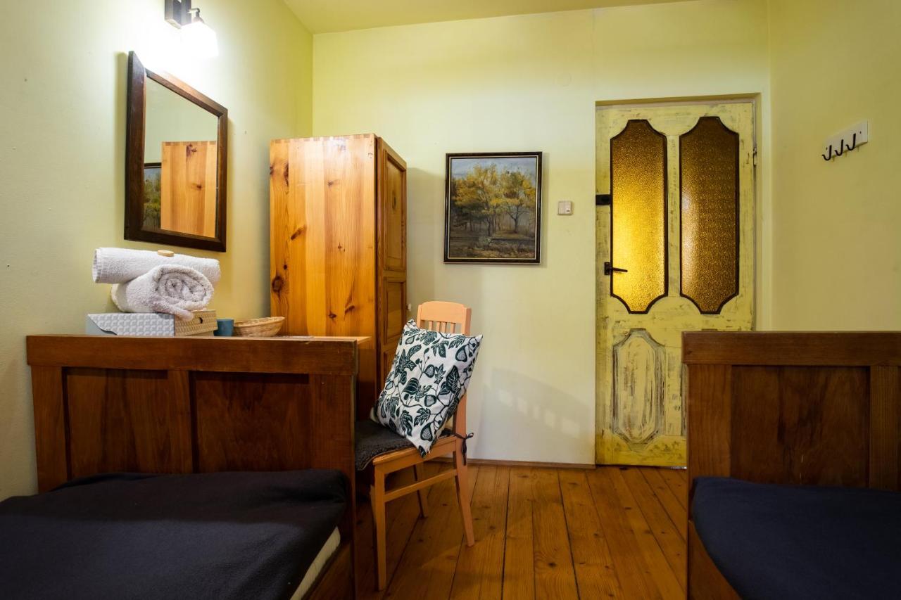 Modryna Ranczo Bed and Breakfast Krasiczyn Eksteriør billede