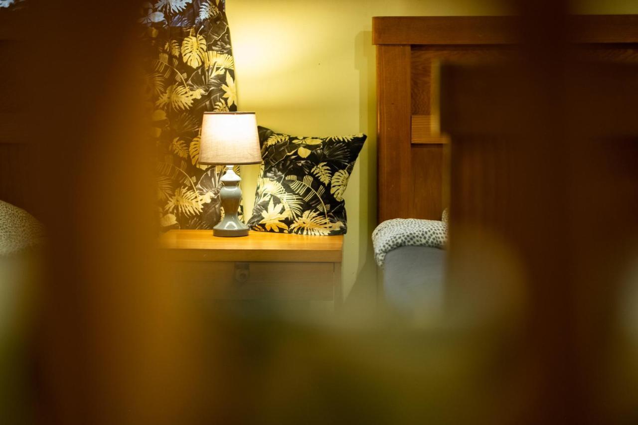 Modryna Ranczo Bed and Breakfast Krasiczyn Eksteriør billede