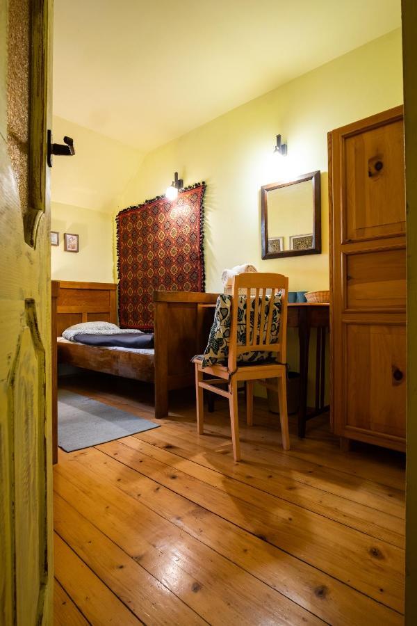 Modryna Ranczo Bed and Breakfast Krasiczyn Eksteriør billede