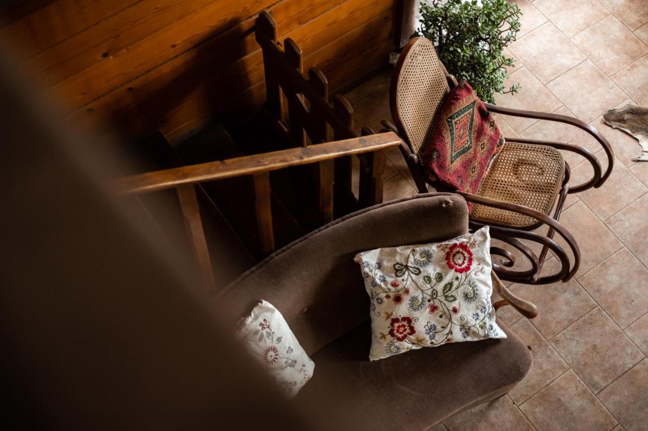 Modryna Ranczo Bed and Breakfast Krasiczyn Eksteriør billede